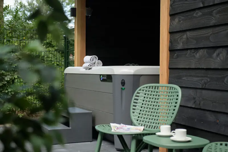Hottub huisje Harfsen
