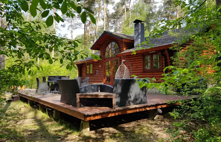 Woonkamer met houtkachel